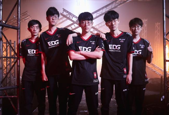 微风让赛场 微风让赛场