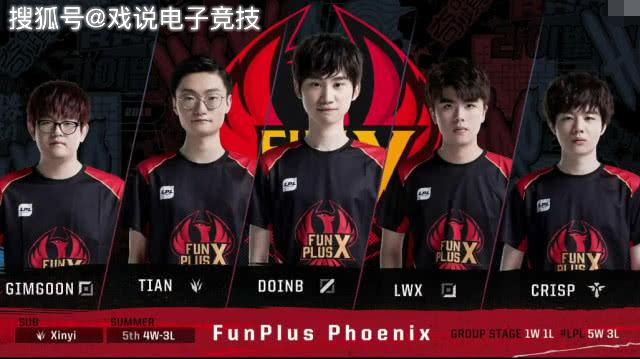 还展现了她 还展现了她