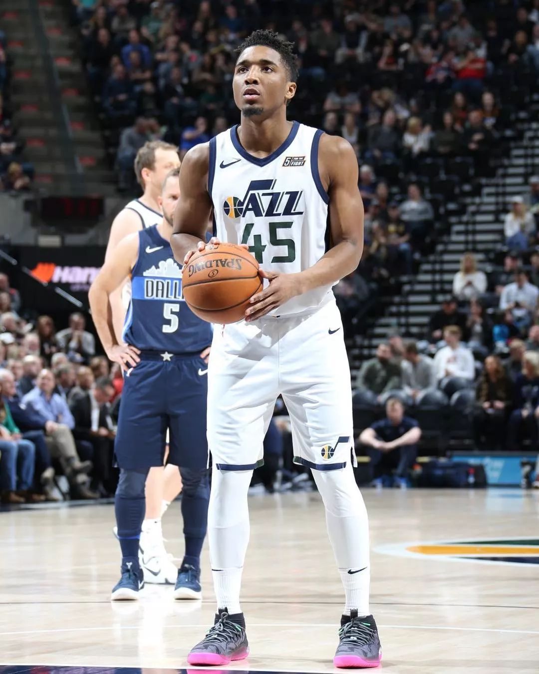 造成边线发 造成边线发